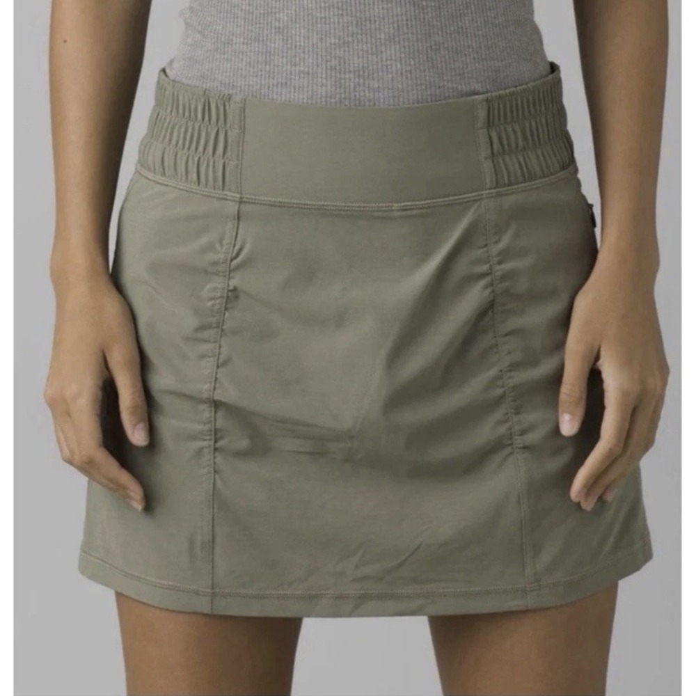 PrAna Railay Skort Women XL Sage Green Pull-On Stretch Zip Pocket Athleisure